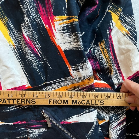 Adrienne Vittadini Multicolor Abstract Trench Belted Jacket Dress Sz 8 - Picture 8 of 10